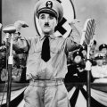 Aktueller denn je: Charlie Chaplins zeitlose Rede an die Menschheit