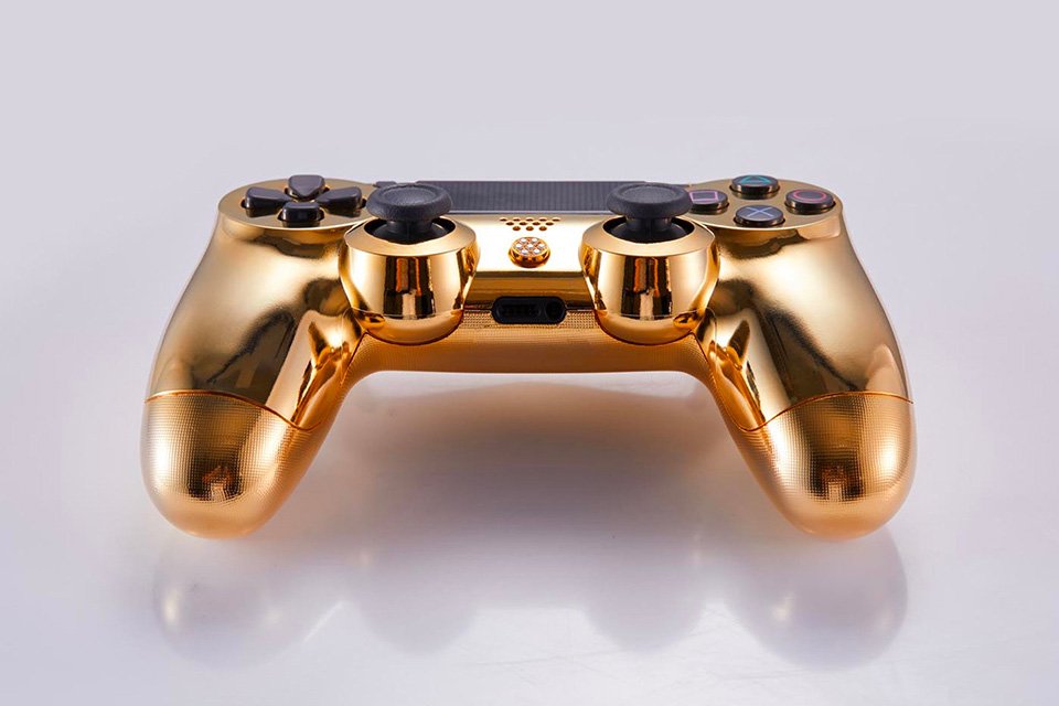 PlayStation 4: Dieser goldene Luxus-Controller kostet 14.000 Dollar 4