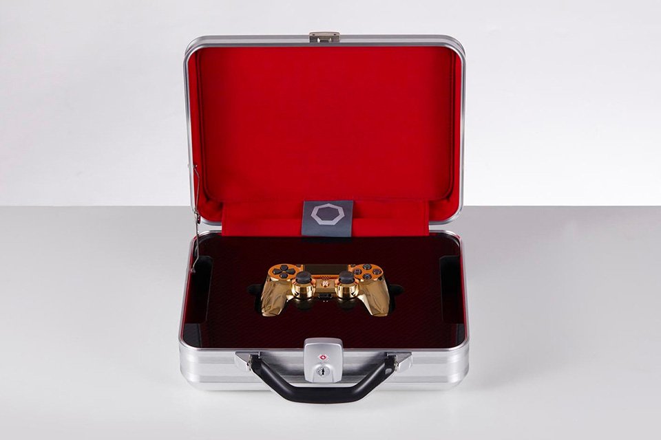 PlayStation 4: Dieser goldene Luxus-Controller kostet 14.000 Dollar 1