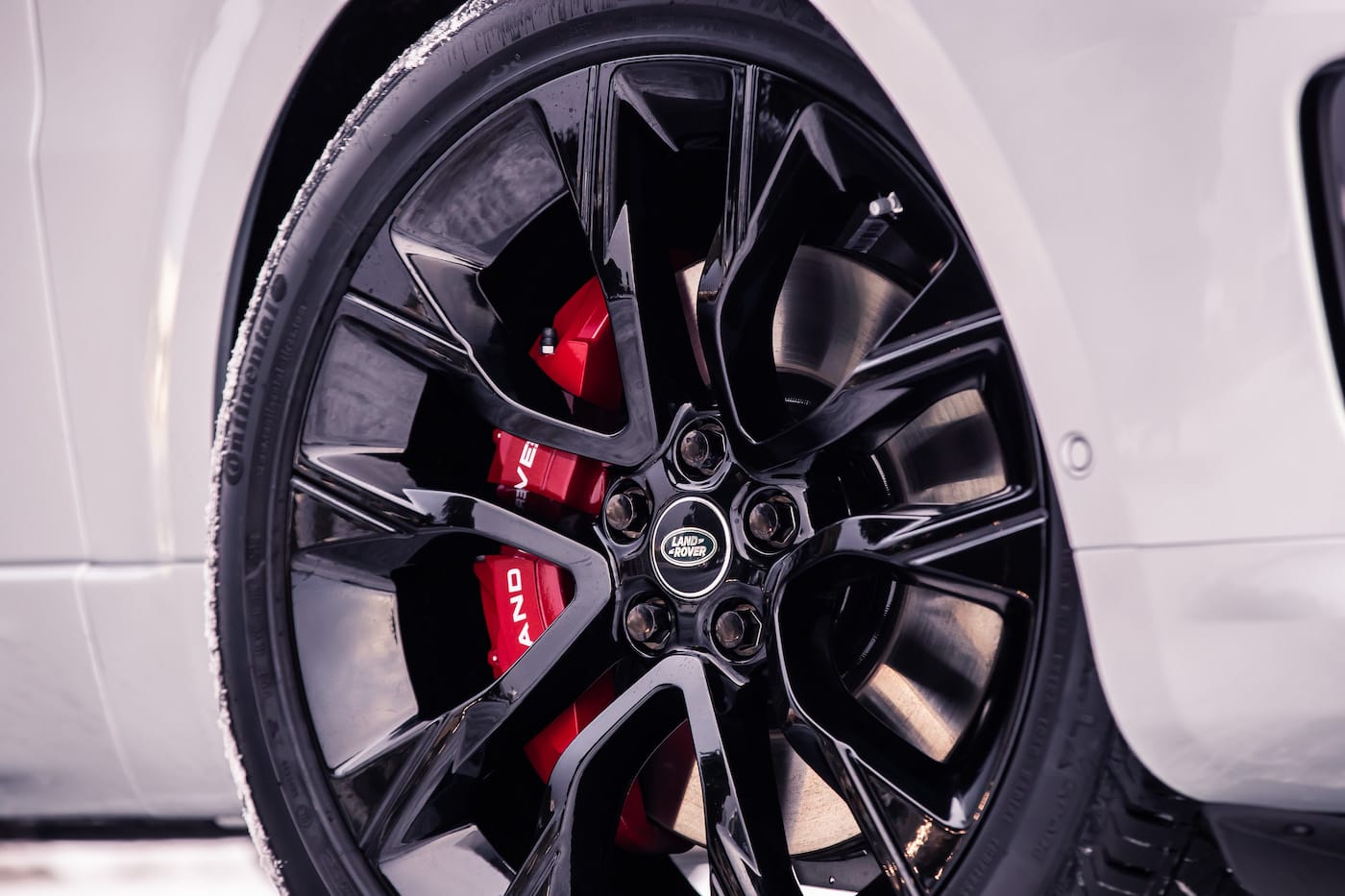 Effizienter Luxus: Das Range Rover Sport HST Sondermodell 6