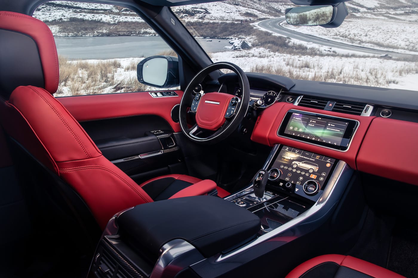 Effizienter Luxus: Das Range Rover Sport HST Sondermodell 8