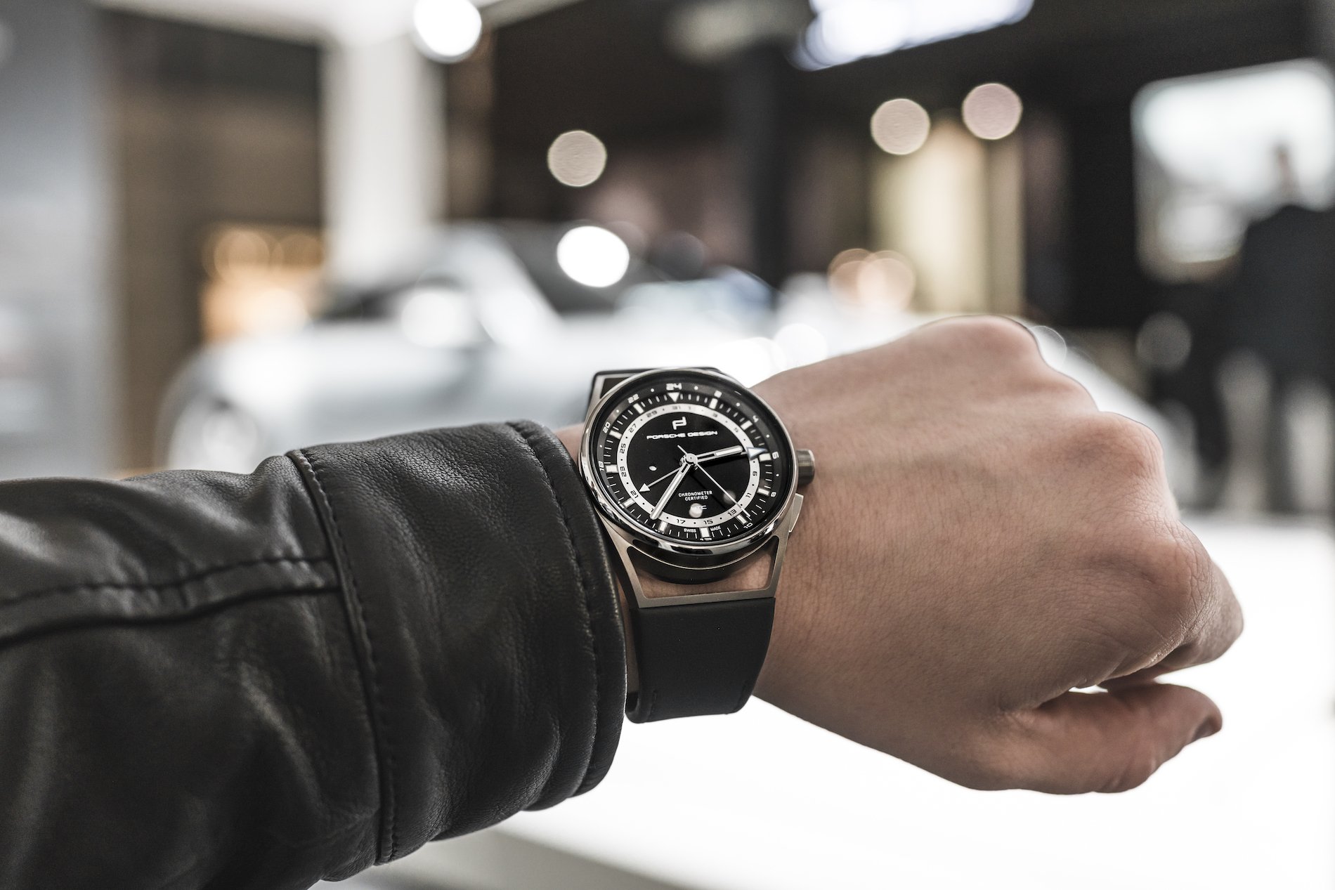 Die Porsche Design 1919 Globetimer UTC: Wertigkeit, Eleganz und Präzision weltweit 5