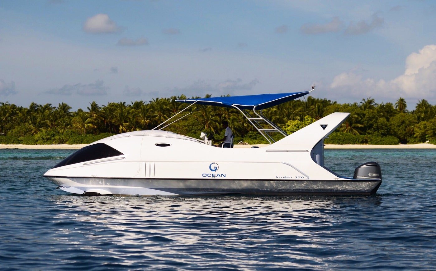 Dieses Speedboot von Paritetboat verfügt über einen Boden aus Glas 6