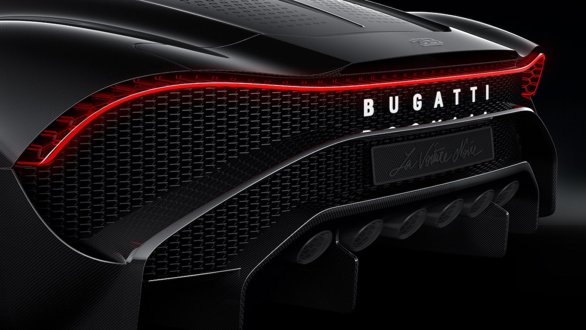 Cristiano Ronaldo hat heimlich das teuerste Auto der Welt gekauft: Einen Bugatti La Voiture Noire für 12,5 Millionen US-Dollar 11