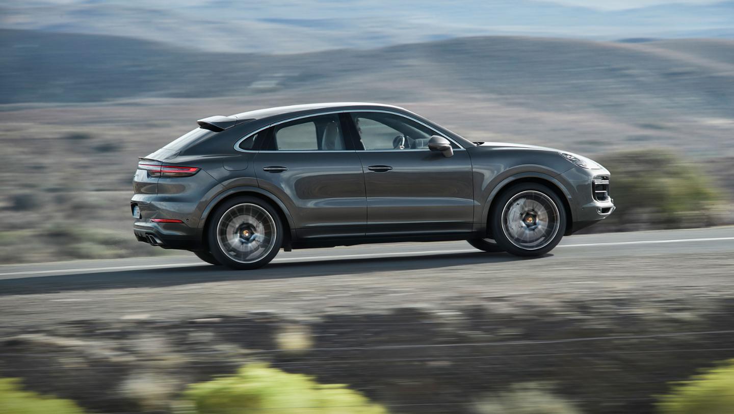 Der neue Porsche Cayenne Turbo: Dynamischer & emotionaler 7