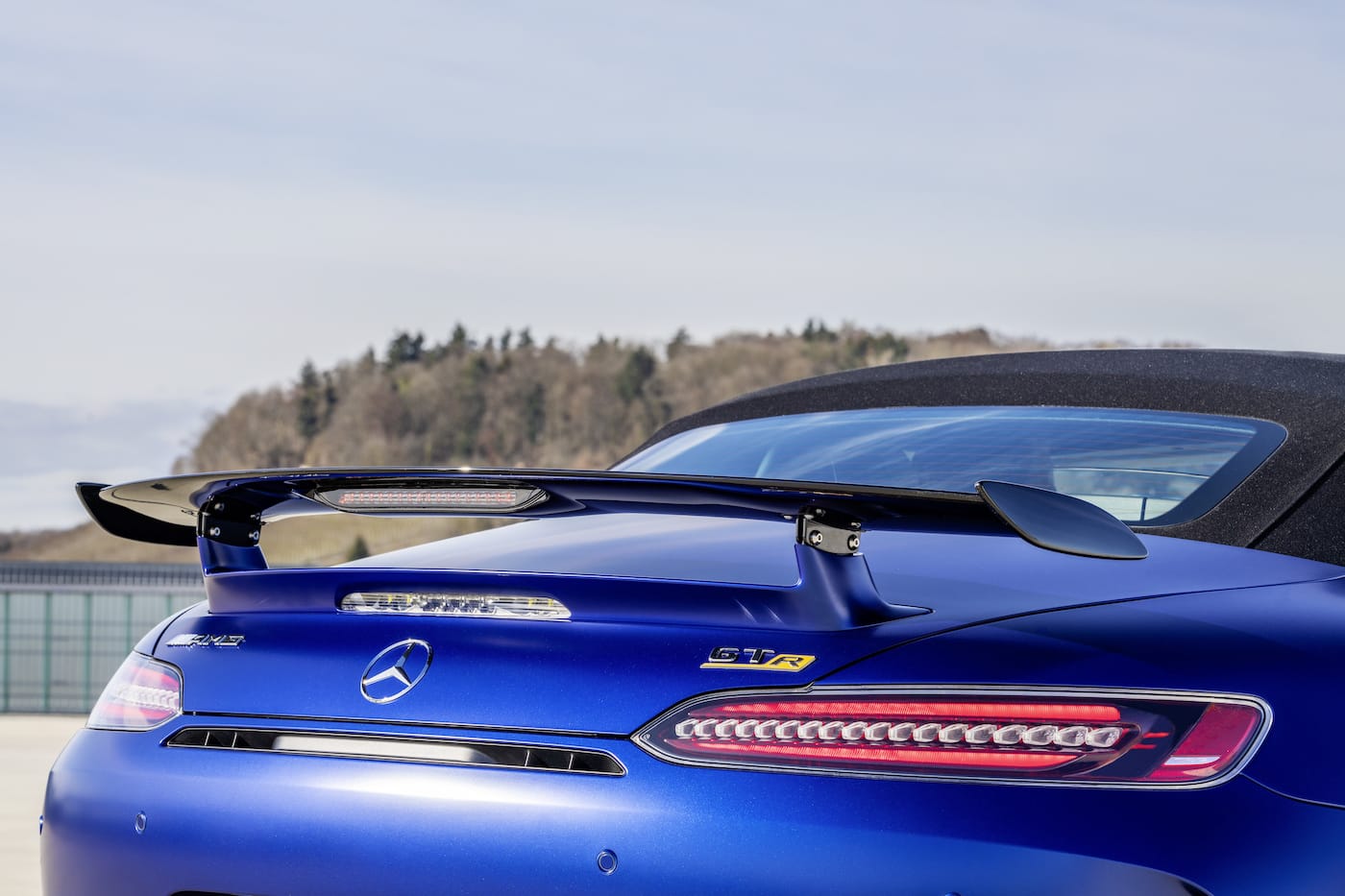 Schöner geht es nicht: Mercedes-Benz präsentiert den AMG GT R Roadster 7