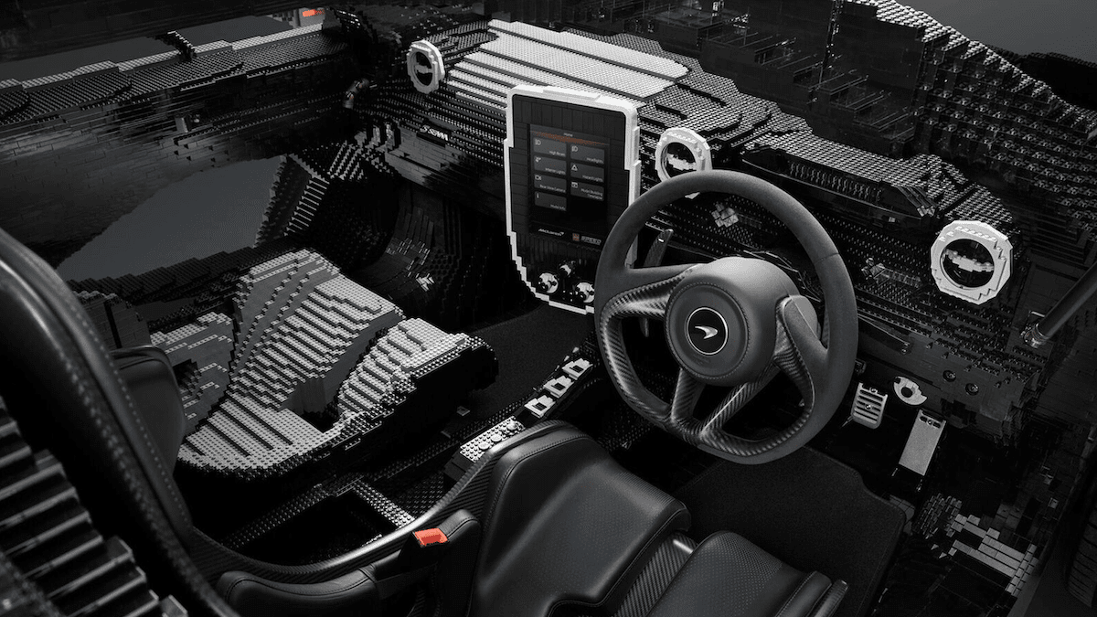 Lego baut einen McLaren Senna aus Legosteinen nach 2