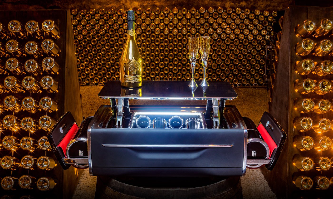 Die Luxus Champagner Truhe von Rolls-Royce 1