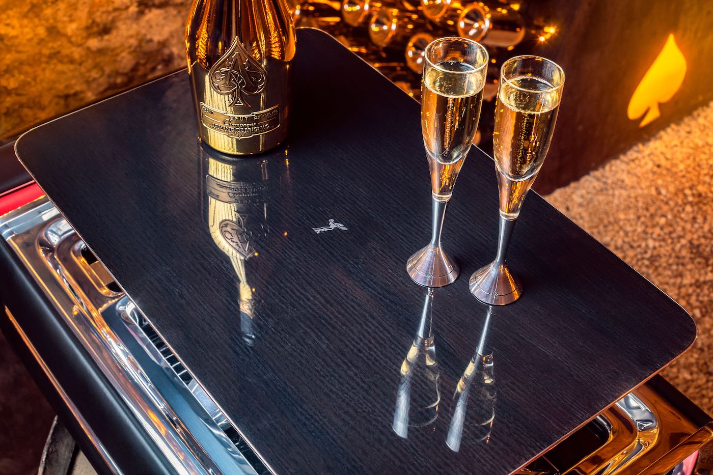 Die Luxus Champagner Truhe von Rolls-Royce 4