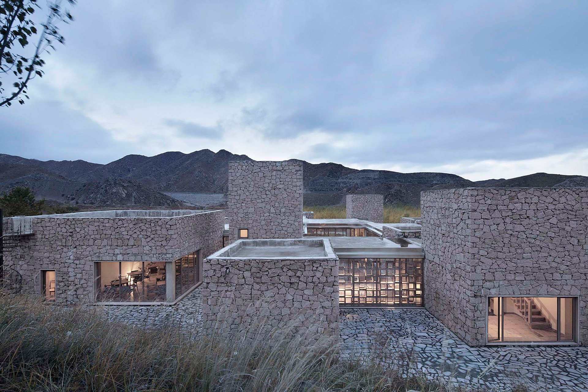 Das Redstone House: Eine moderen Festung in der Mongolei 1