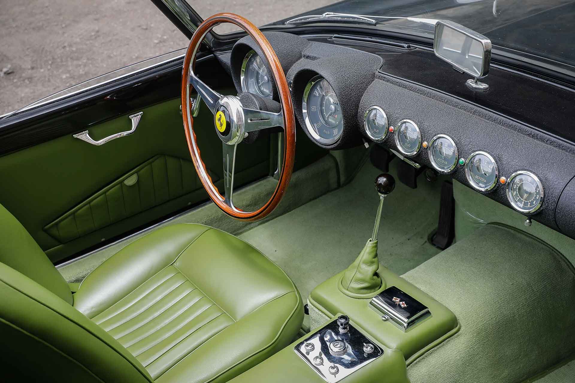 Ein italienisches Kunstwerk: Das Ferrari 250 GT I Cabriolet von 1958 3