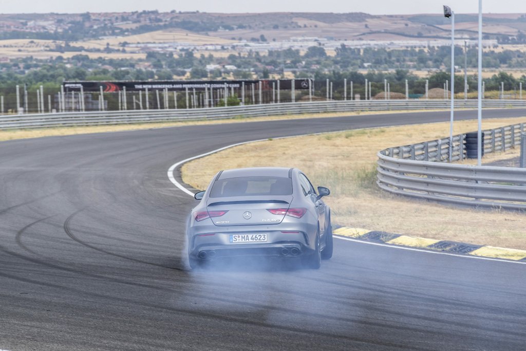 Die Super-Sportwagen in der Kompaktklasse: Der neue Mercedes-AMG A45s 4MATIC+ und CLA45s 4MATIC+ 8
