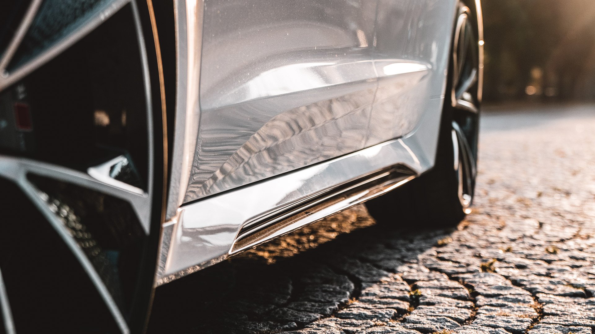This is the all new Audi RS7 Sportback: Our prayers were finally answered 9