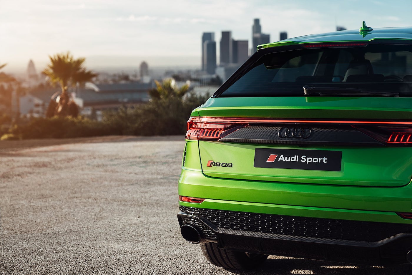 Audi-RSQ8