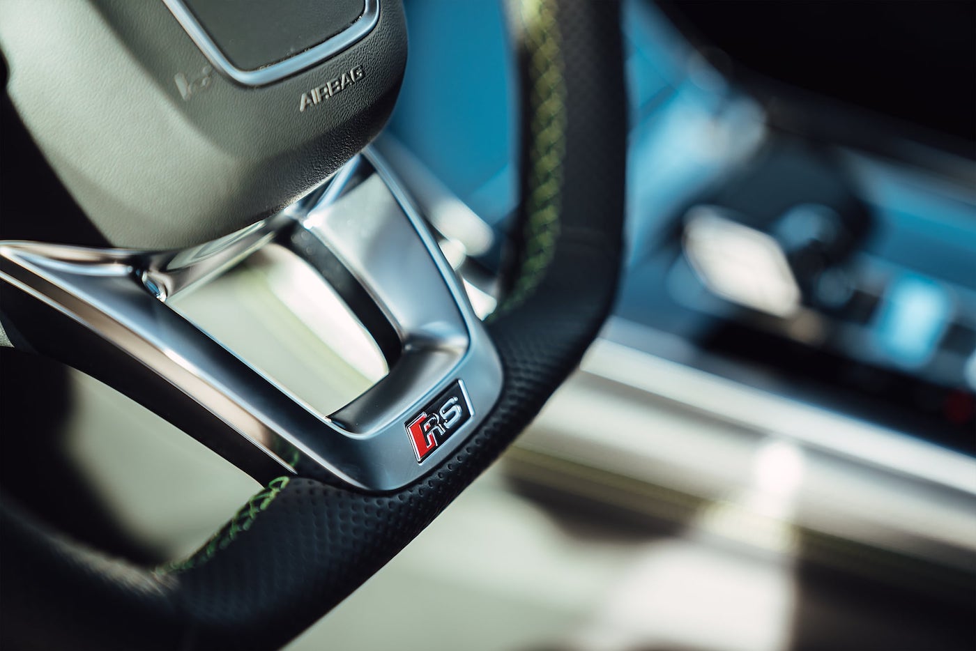 Audi-RSQ8