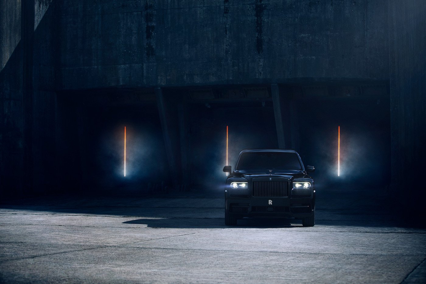 Rolls-Royce Cullinan Black Badge: Stärker als stark, schwärzer als die Nacht 10