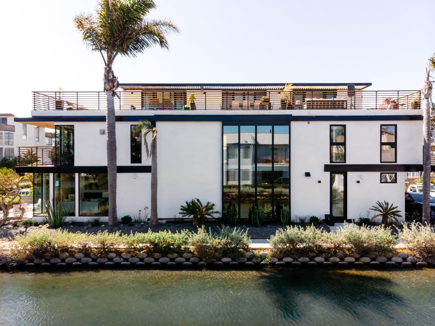 Ein Wohntraum inmitten der Kanäle von Venice Beach in Los Angeles 6