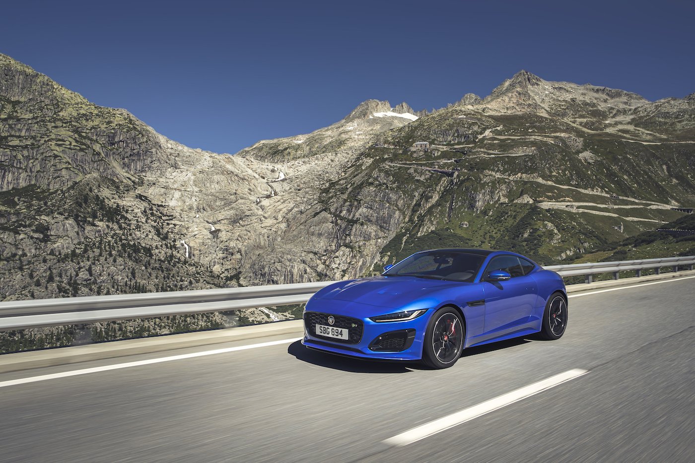 Weltpremiere: Der neue Jaguar F-TYPE wurde in München vorgestellt 8
