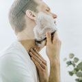 Rasieren für Anfänger: 5 Dinge, die jeder Mann über die richtige Rasur wissen muss