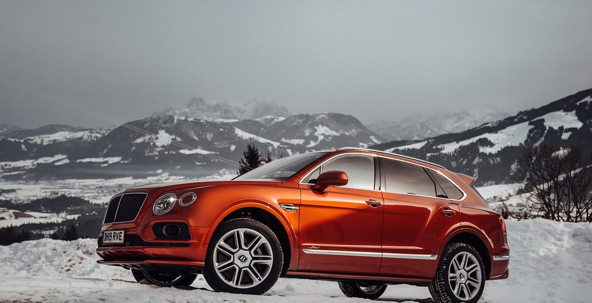 Mit 635 PS und dem Bentley Bentayga Speed zum Hahnenkamm-Rennen nach Kitzbühel