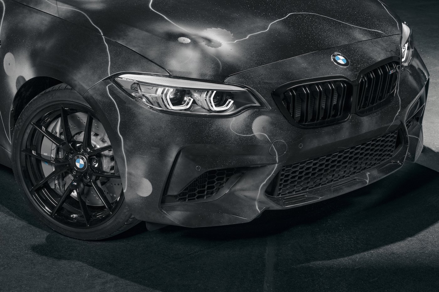 BMW x FUTURA 2000: Exklusive Sondermodelle des BMW M2 Competition 11