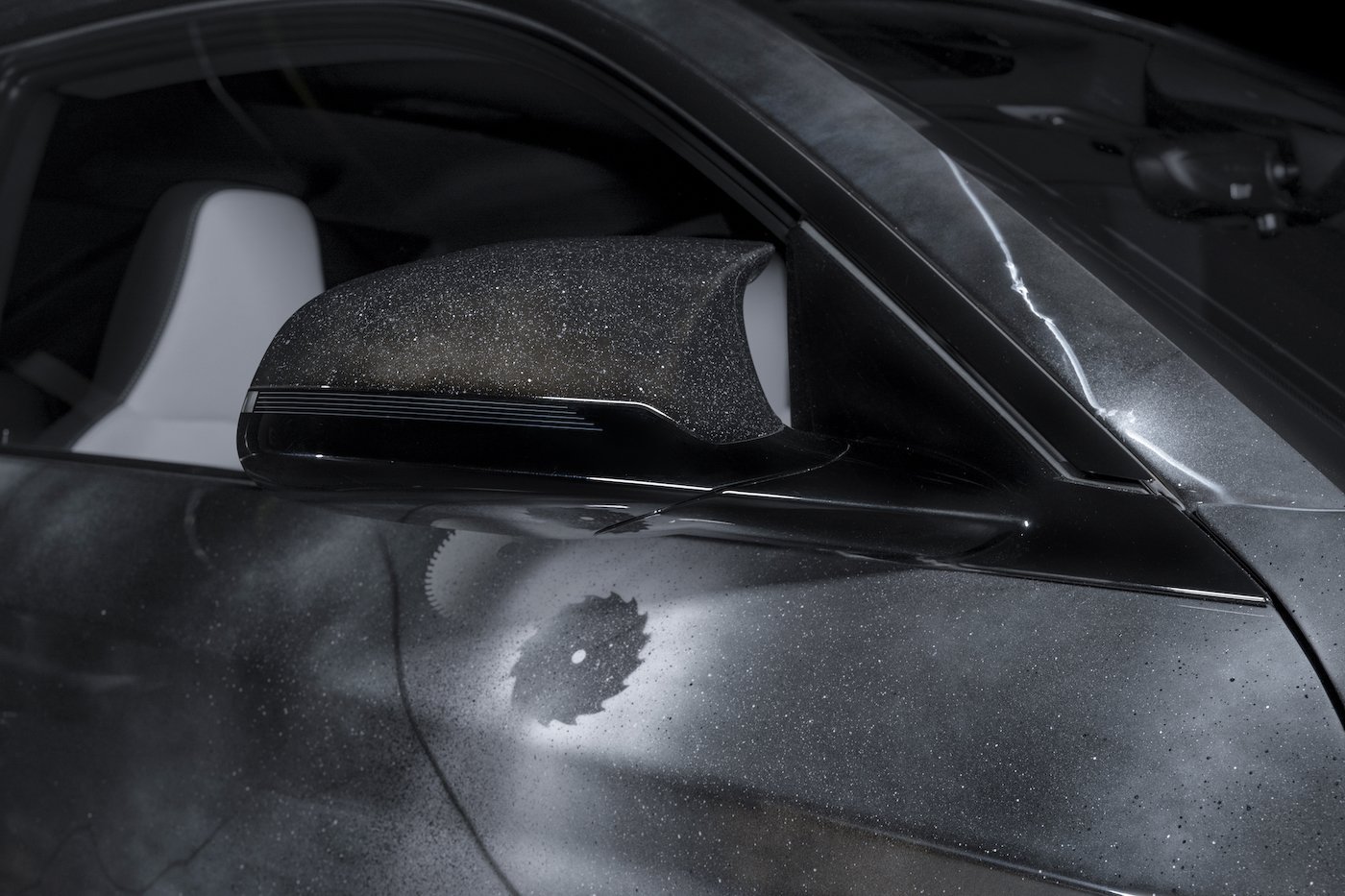 BMW x FUTURA 2000: Exklusive Sondermodelle des BMW M2 Competition 7