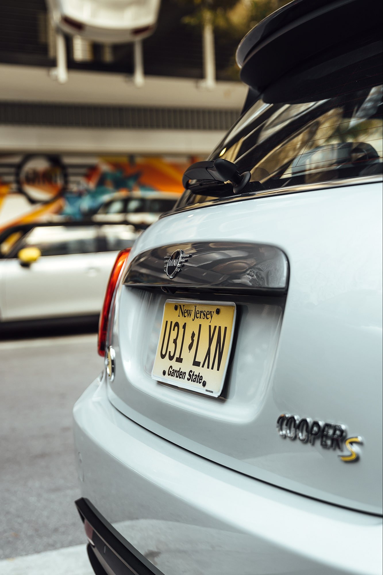 Nachhaltig durch Miami mit dem MINI Cooper SE 6