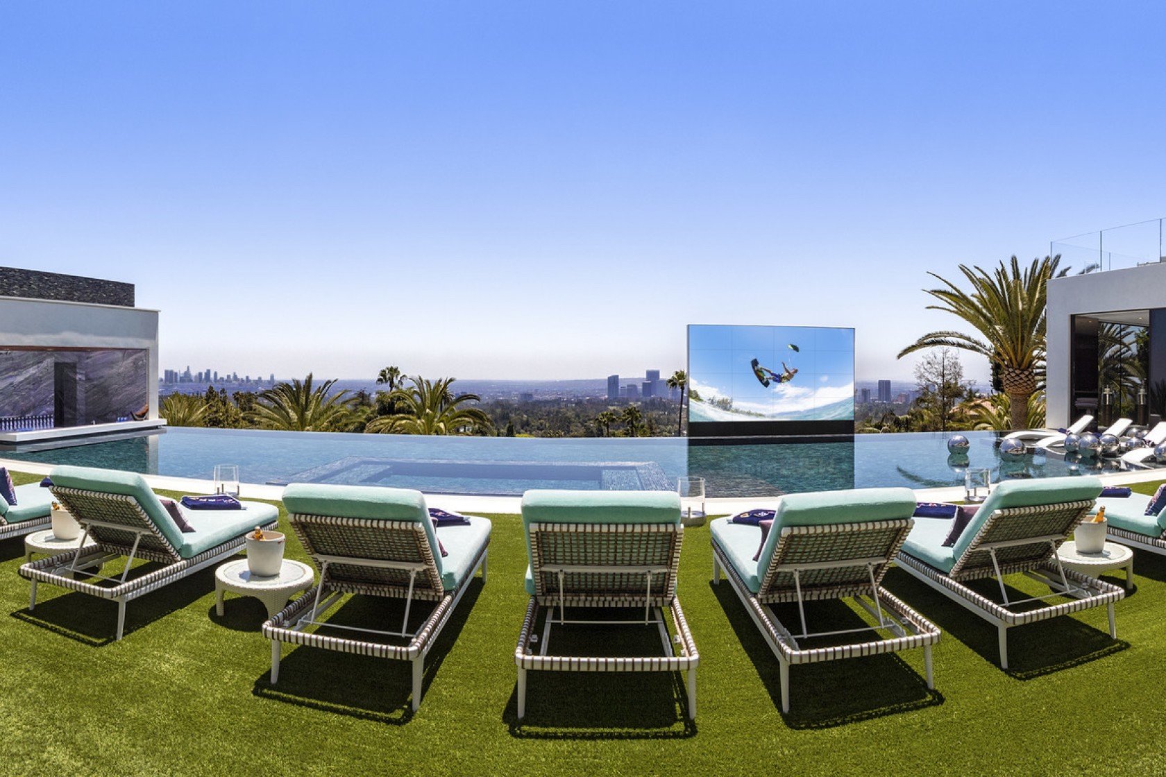 Traumhaus in Bel Air: Dieses $250 Millionen Dollar Anwesen wechselt für $94 Millionen den Besitzer 15