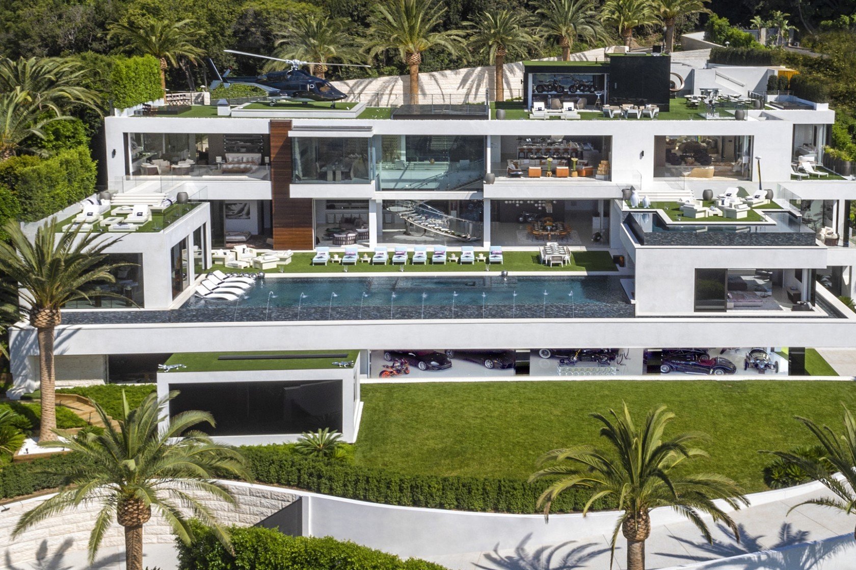 Traumhaus in Bel Air: Dieses $250 Millionen Dollar Anwesen wechselt für $94 Millionen den Besitzer 1