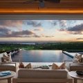Om Sweet Home: Das $12 Millionen Dollar Anwesen auf Hawaii mit Yoga Pavillion