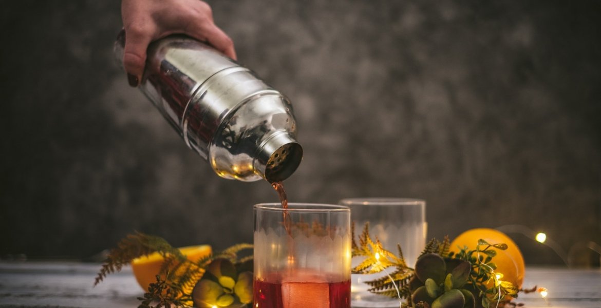 Der Negroni: So einfach bereitest du ihn zu