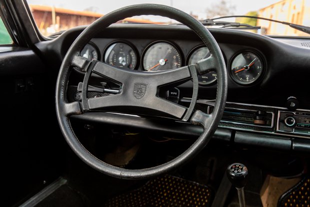 Der Porsche 911 E Coupé: So wertvoll wie ein alter Rotwein, aber deutlich schneller 4