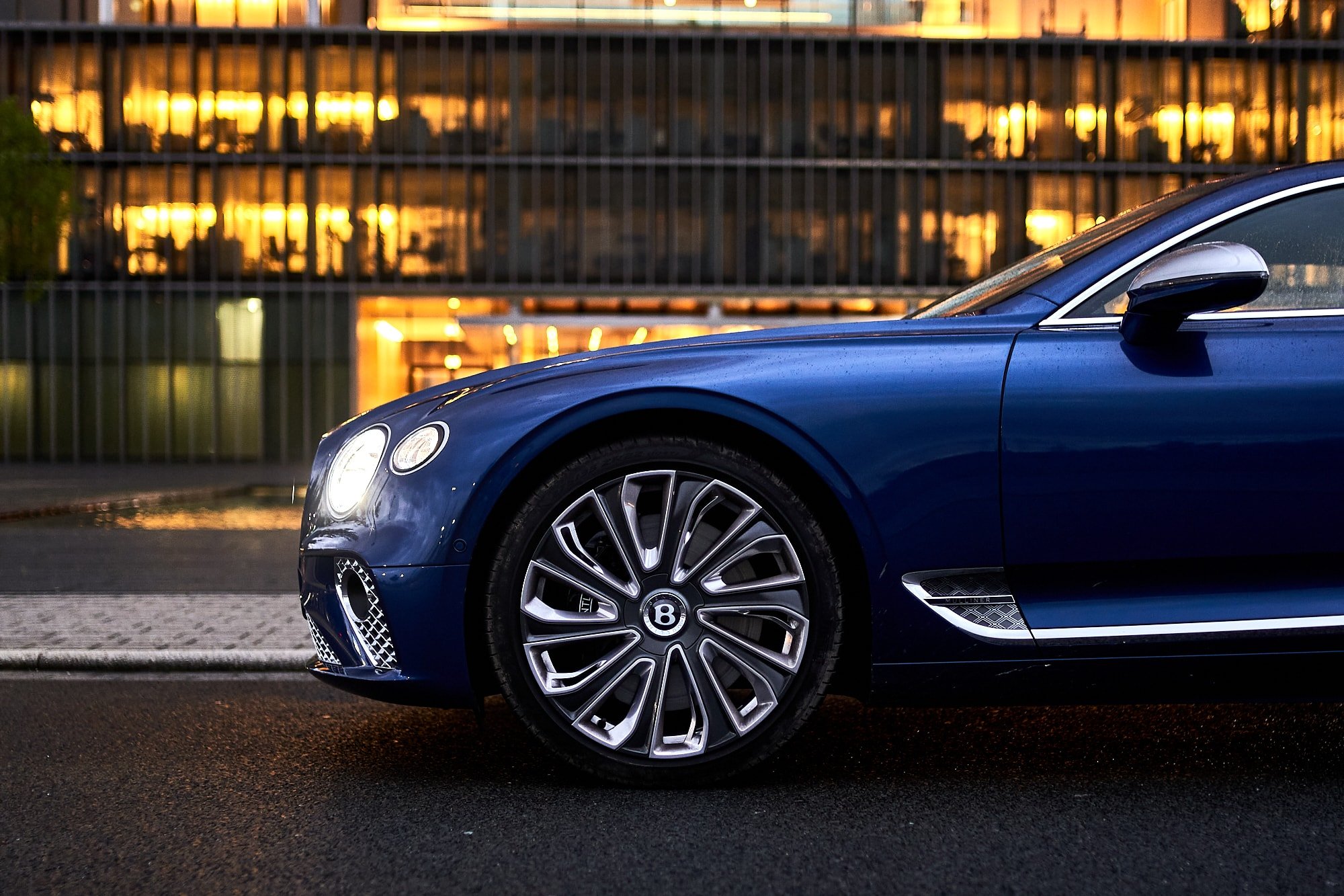 Der Bentley Continental GT Mulliner: Wenn Automobilbau und handwerkliche Präzision zur Kunst verschmelzen 6